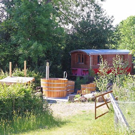 Gîte La Lande-de-Goult, 3 pièces, 4 personnes - FR-1-497-116 Esterno foto